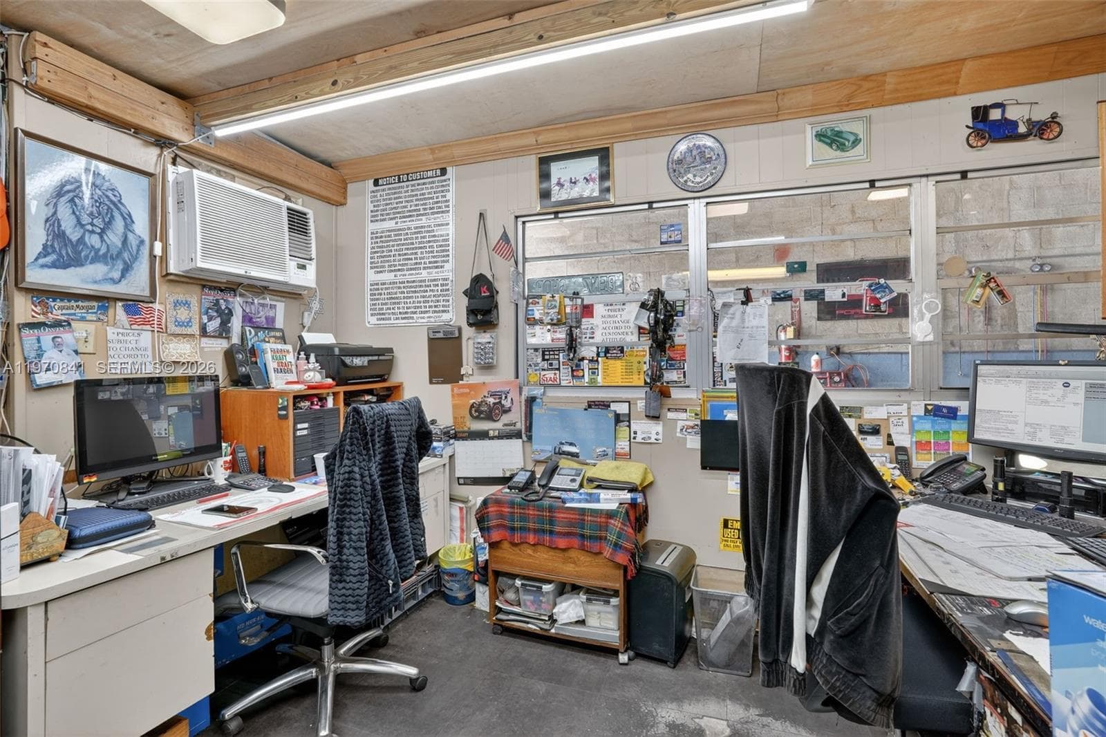3838 Shipping Ave, Miami FL 33146 — 18