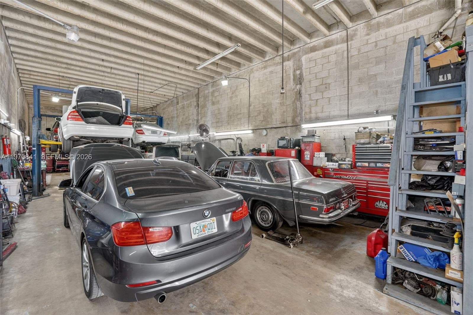 3838 Shipping Ave, Miami FL 33146 — 11