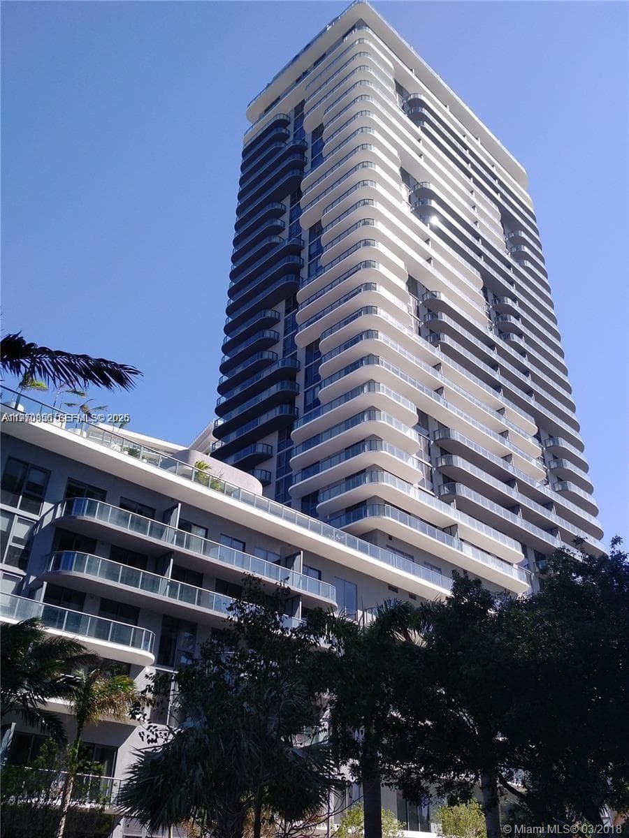 121 NE 34th St # 1416, Miami FL 33137 — 2