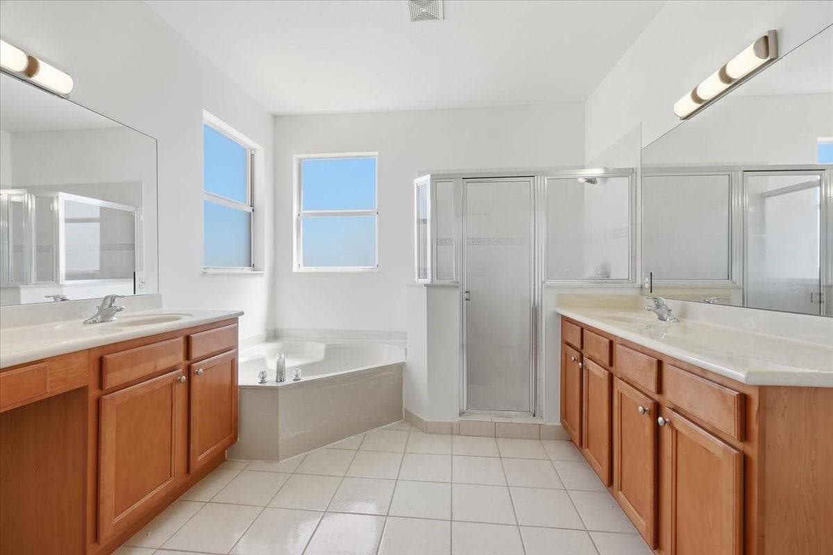 1211 NE 40th Road, Homestead FL 33033 — 22