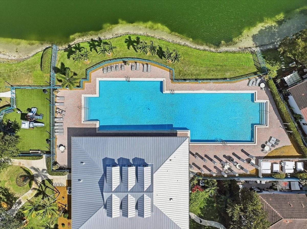 1211 NE 40th Road, Homestead FL 33033 — 35
