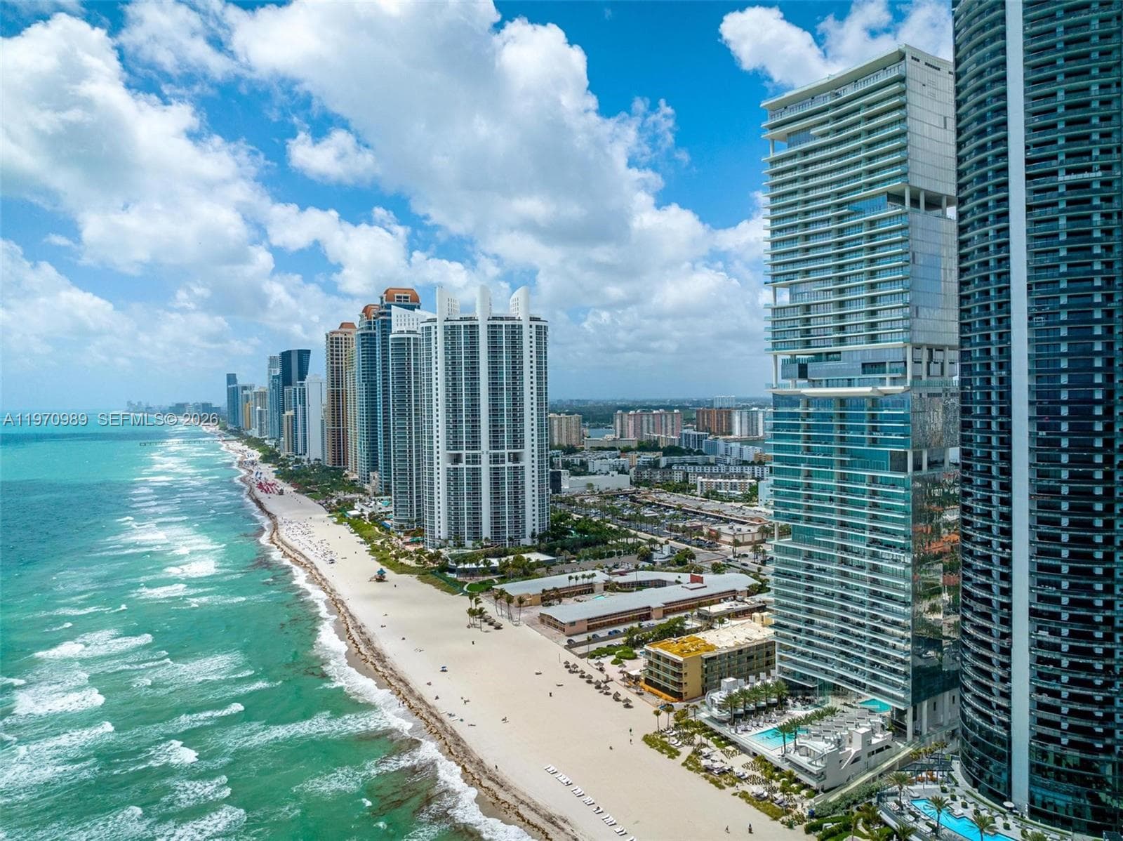18501 Collins Ave # 2003, Sunny Isles Beach FL 33160 — 2