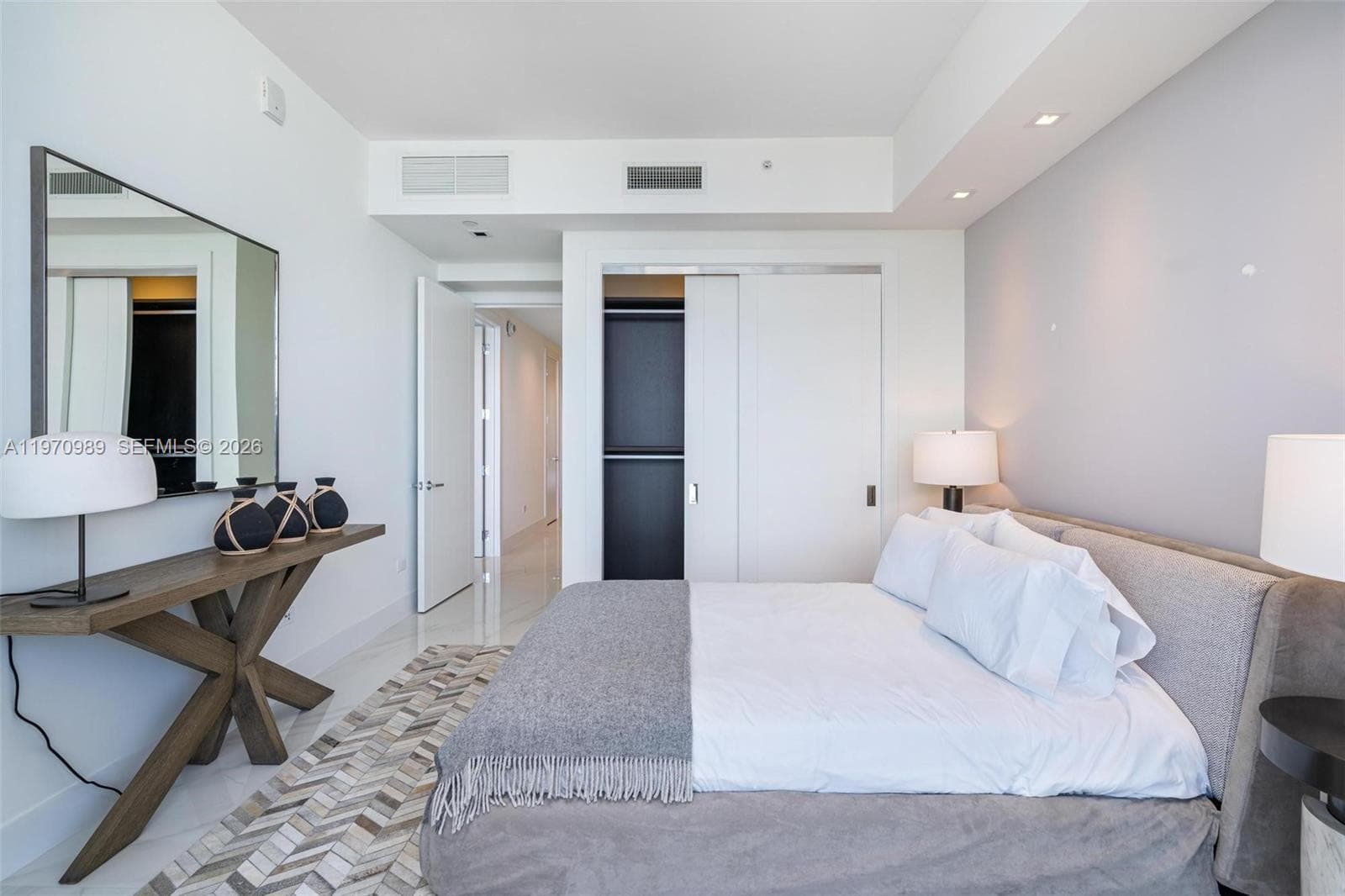 18501 Collins Ave # 2003, Sunny Isles Beach FL 33160 — 42