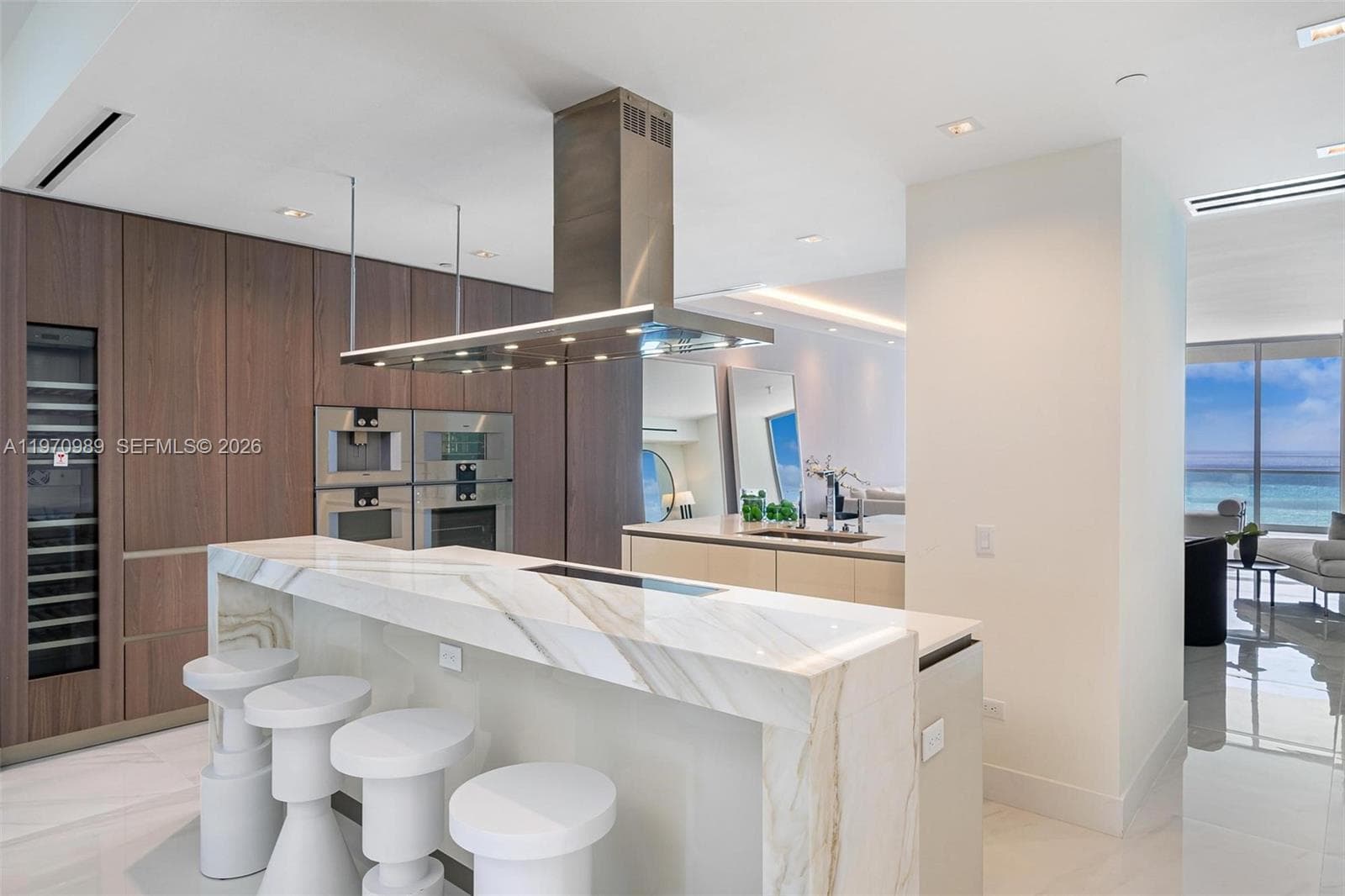 18501 Collins Ave # 2003, Sunny Isles Beach FL 33160 — 18