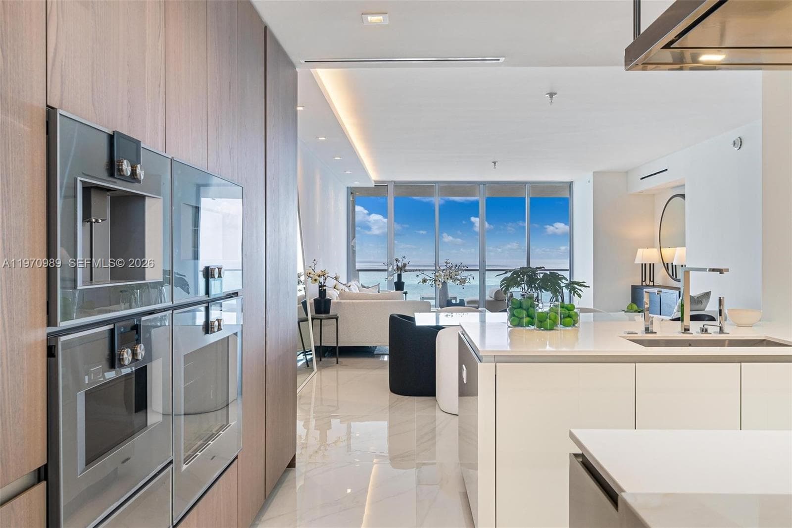 18501 Collins Ave # 2003, Sunny Isles Beach FL 33160 — 21