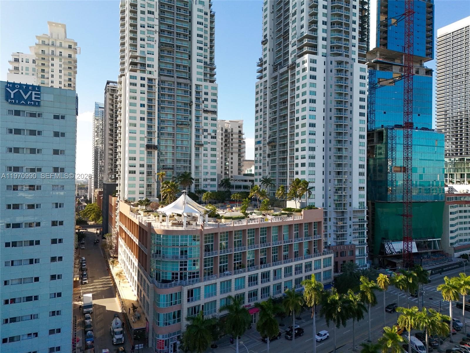 253 NE 2nd St # 1007, Miami FL 33132 — 27
