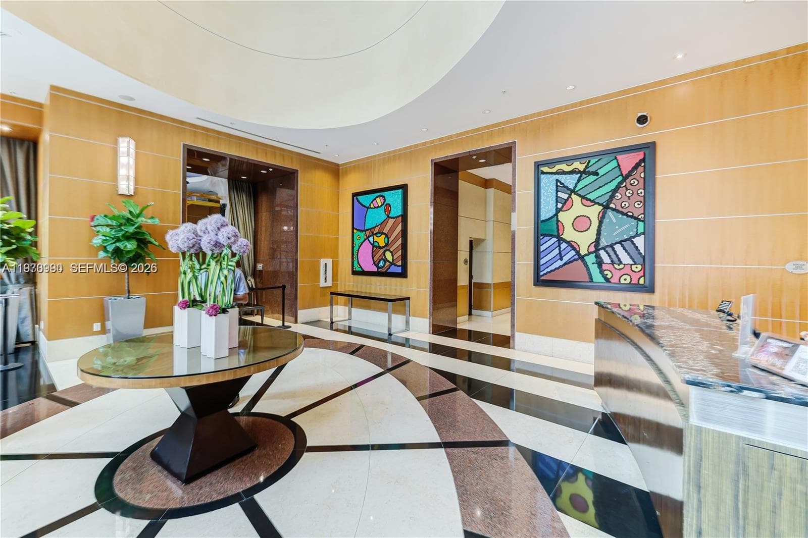 253 NE 2nd St # 1007, Miami FL 33132 — 38