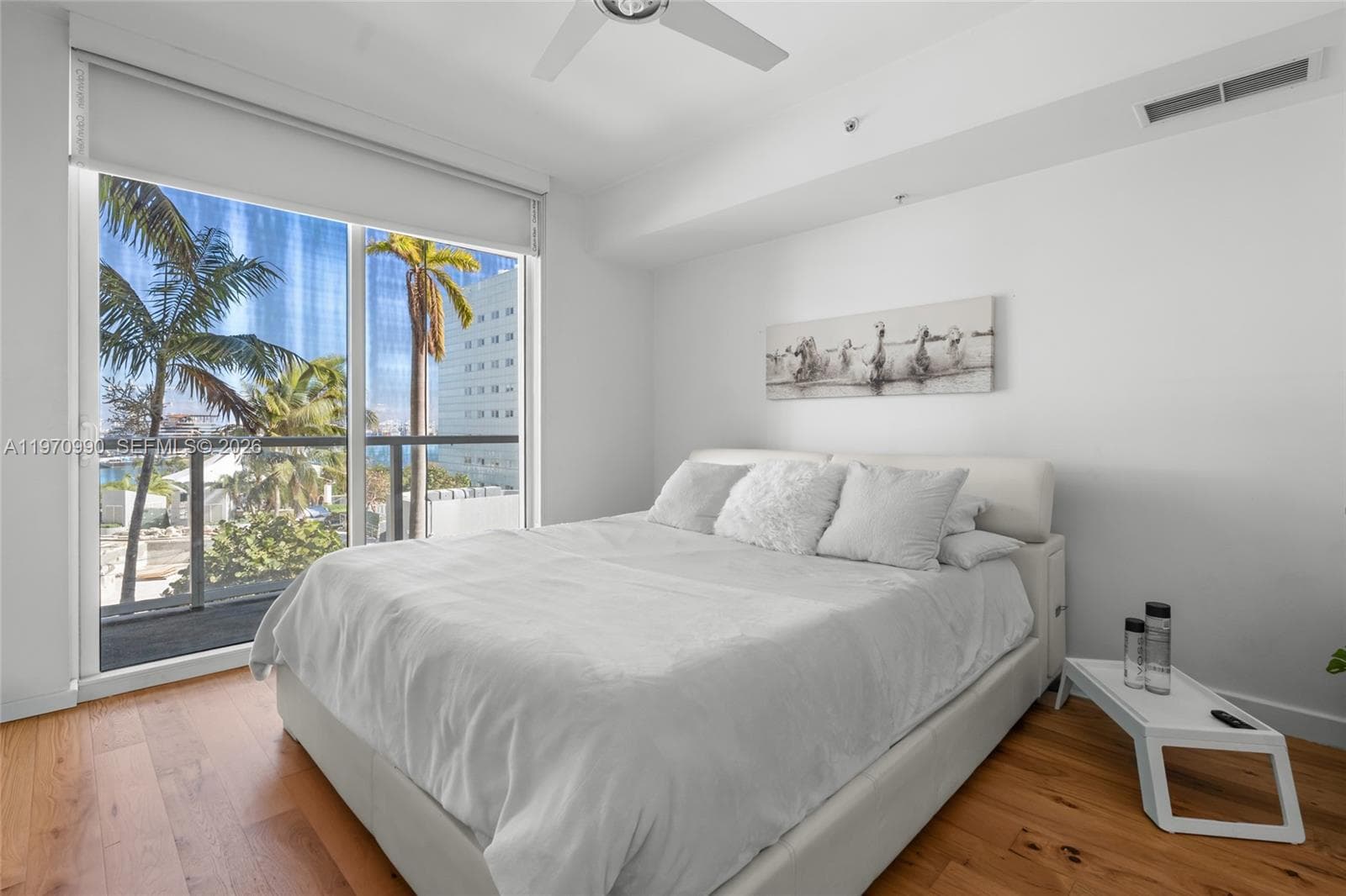 253 NE 2nd St # 1007, Miami FL 33132 — 15