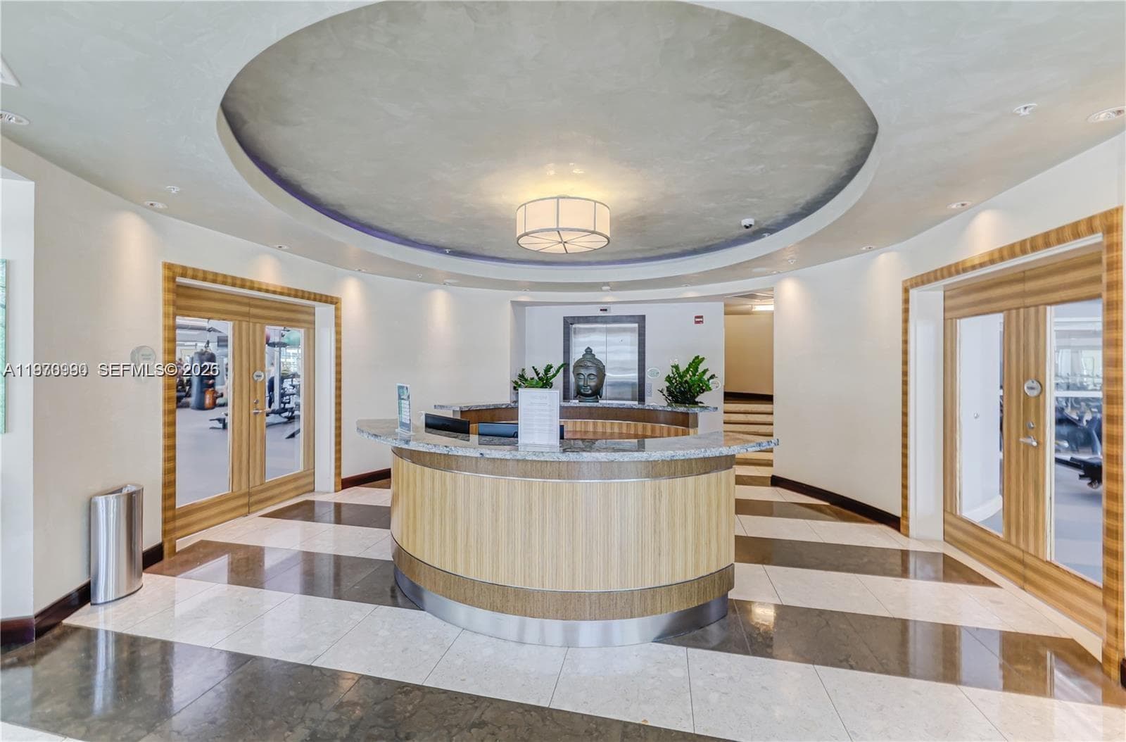 253 NE 2nd St # 1007, Miami FL 33132 — 39