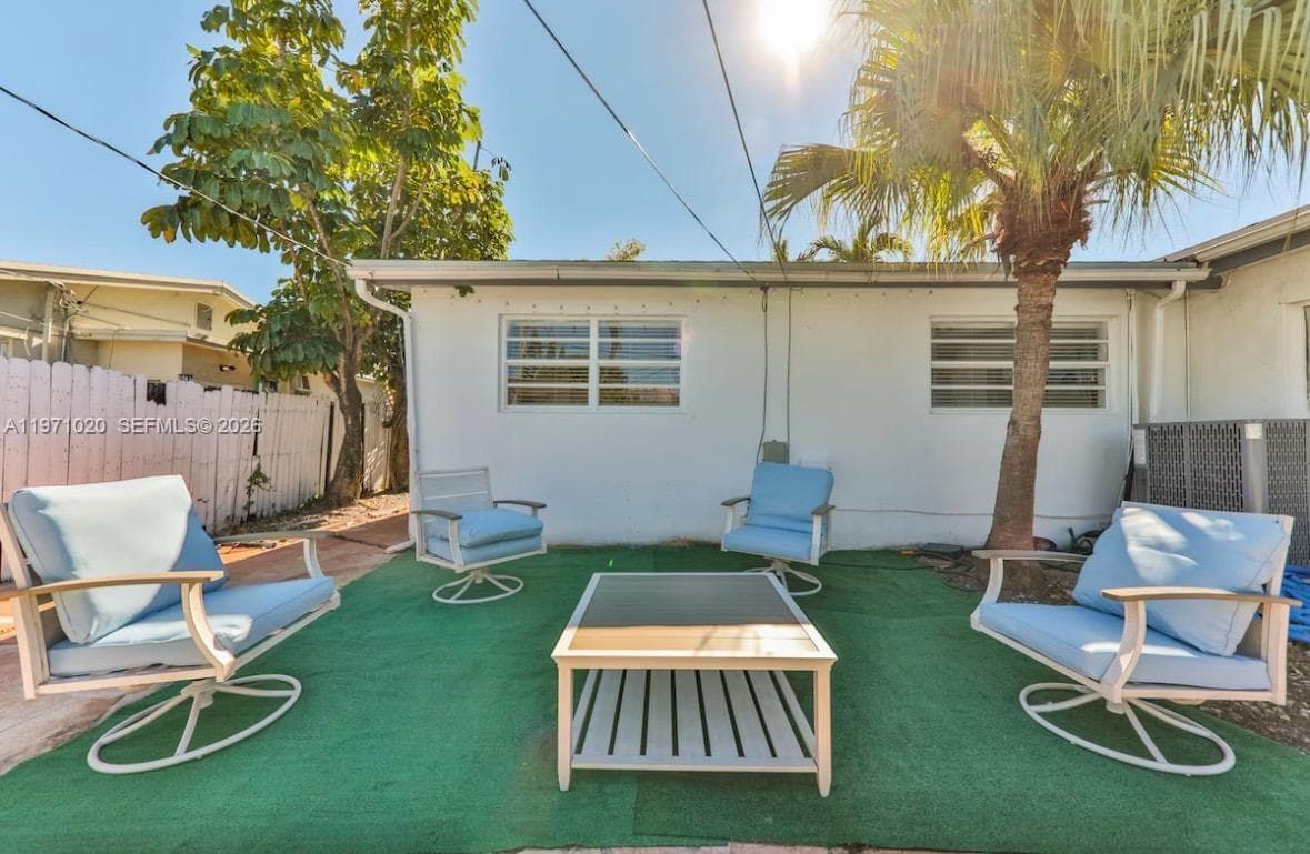 Sunswept Isle, Miami, FL — 42