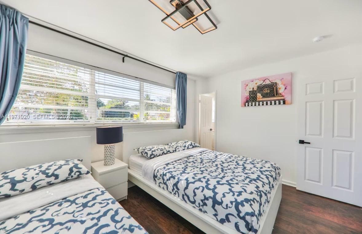 Sunswept Isle, Miami, FL — 33