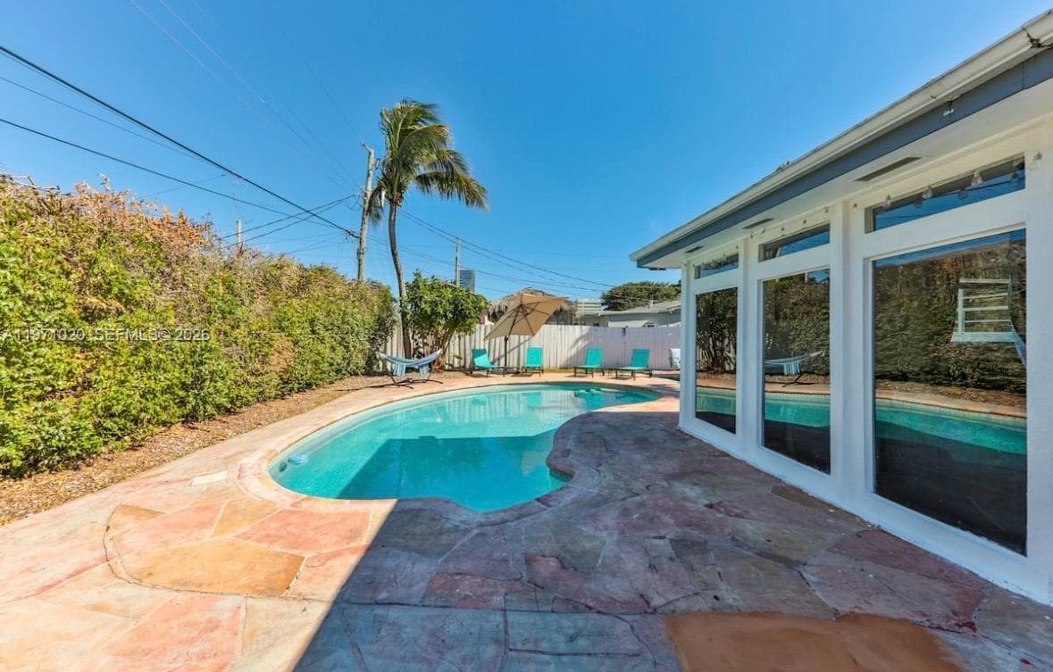 Sunswept Isle, Miami, FL — 51