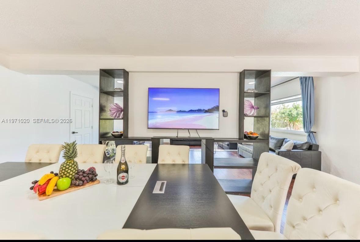 Sunswept Isle, Miami, FL — 21
