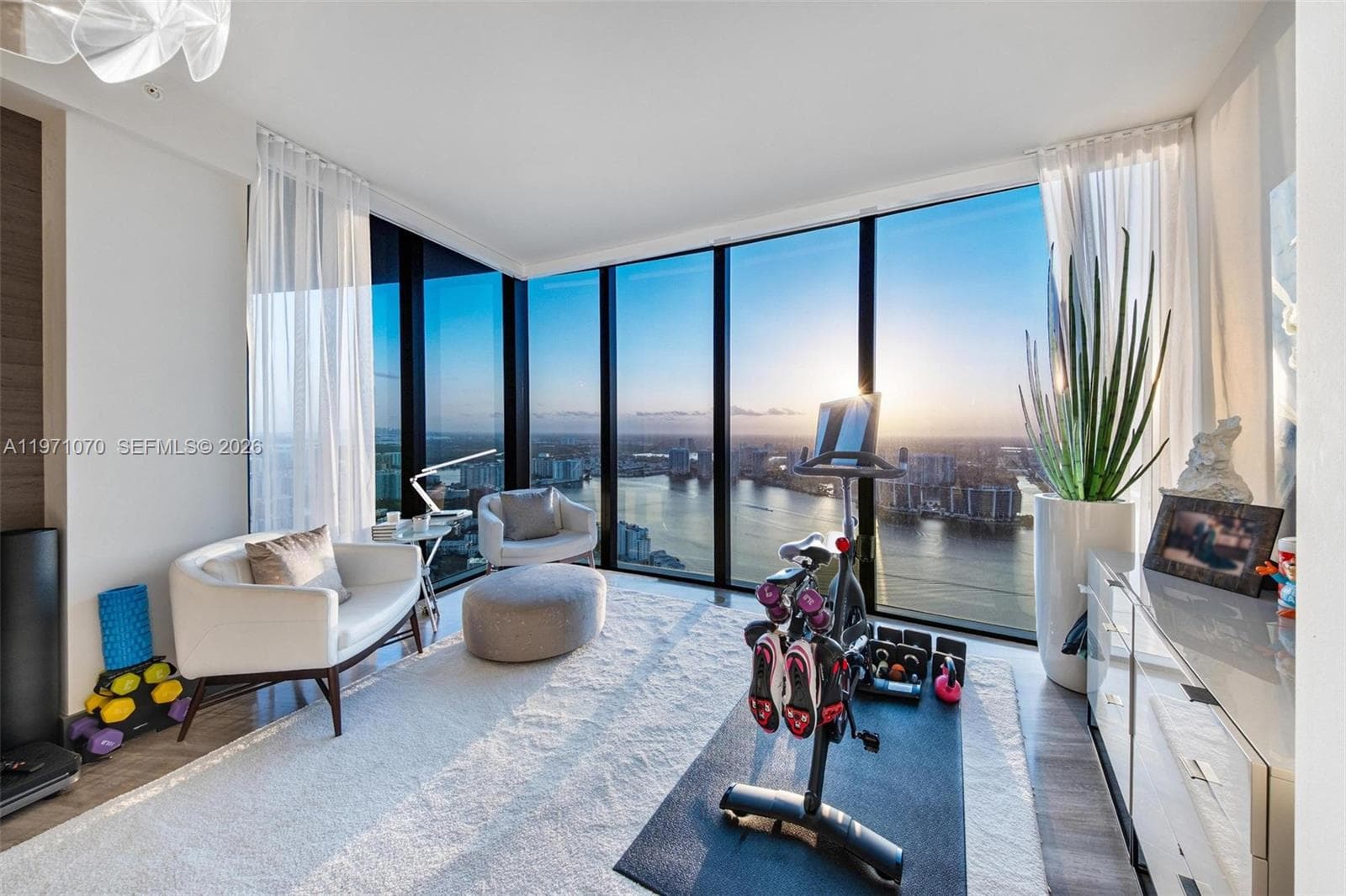 18555 Collins Ave # 5003, Sunny Isles Beach FL 33160 — 13