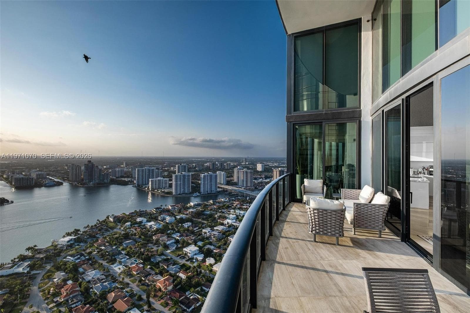 18555 Collins Ave # 5003, Sunny Isles Beach FL 33160 — 5