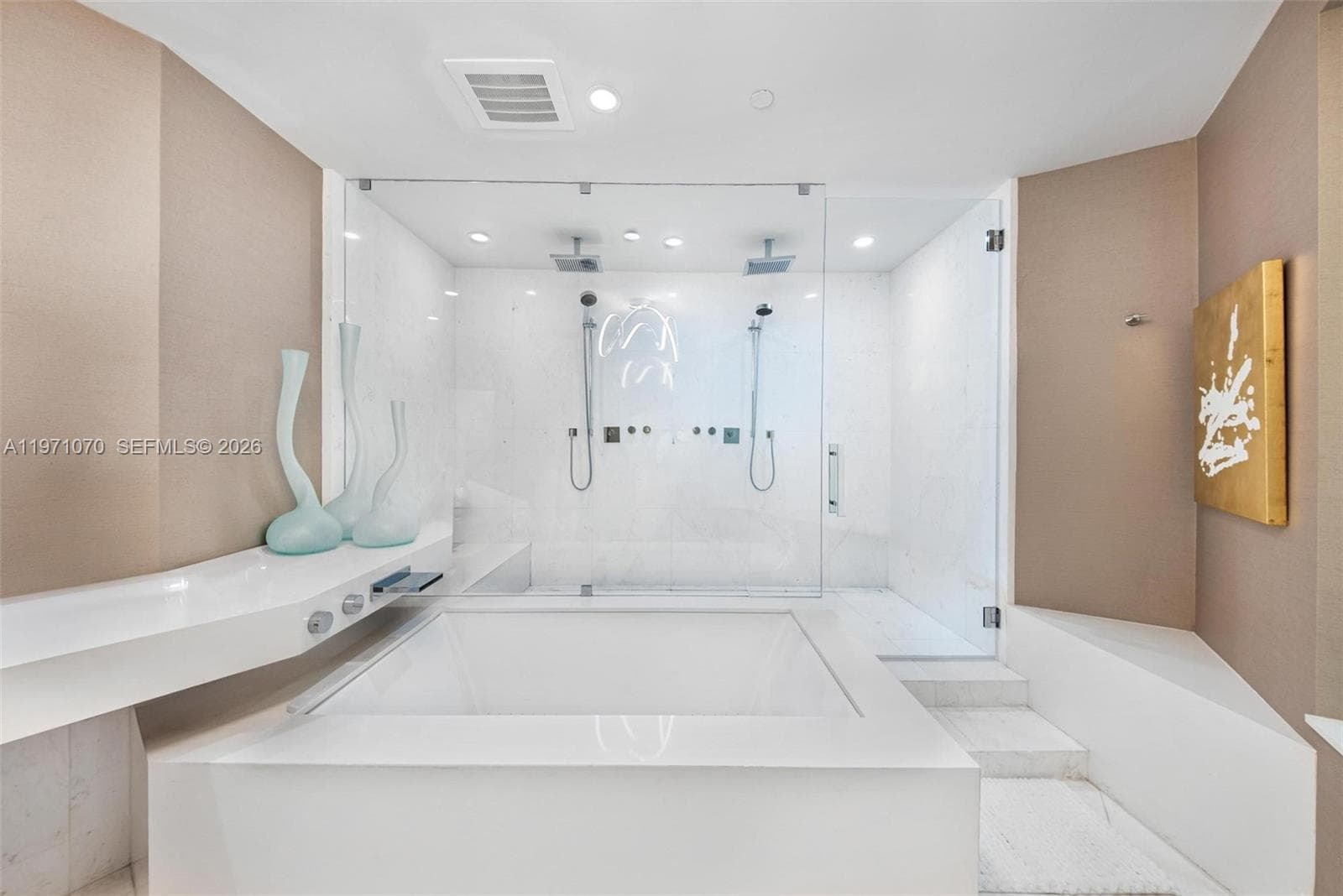 18555 Collins Ave # 5003, Sunny Isles Beach FL 33160 — 18
