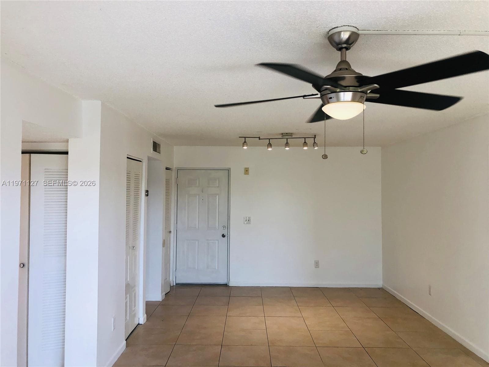 8260 SW 210th St # 210, Cutler Bay FL 33189 — 3