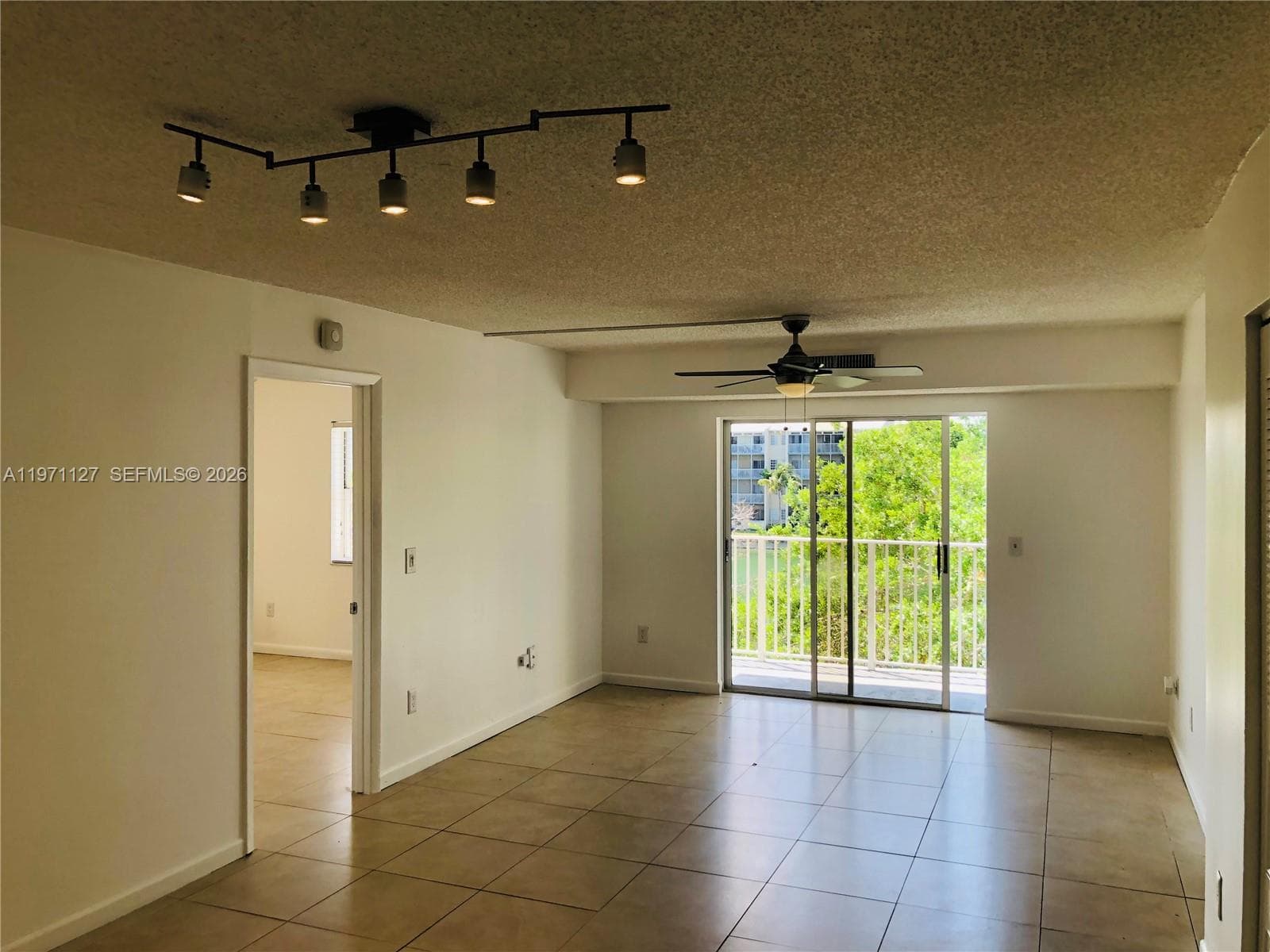 8260 SW 210th St # 210, Cutler Bay FL 33189 — 1