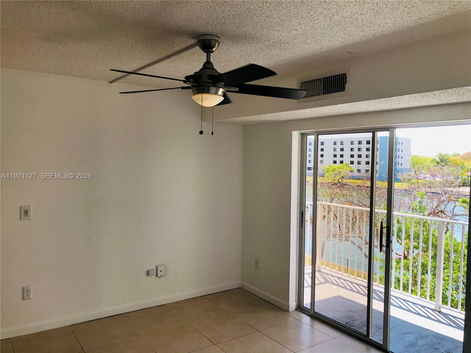 8260 SW 210th St # 210, Cutler Bay FL 33189 — 4