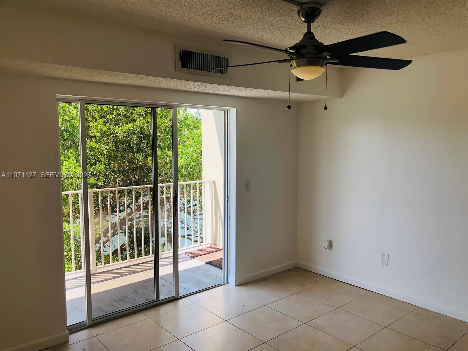 8260 SW 210th St # 210, Cutler Bay FL 33189 — 8