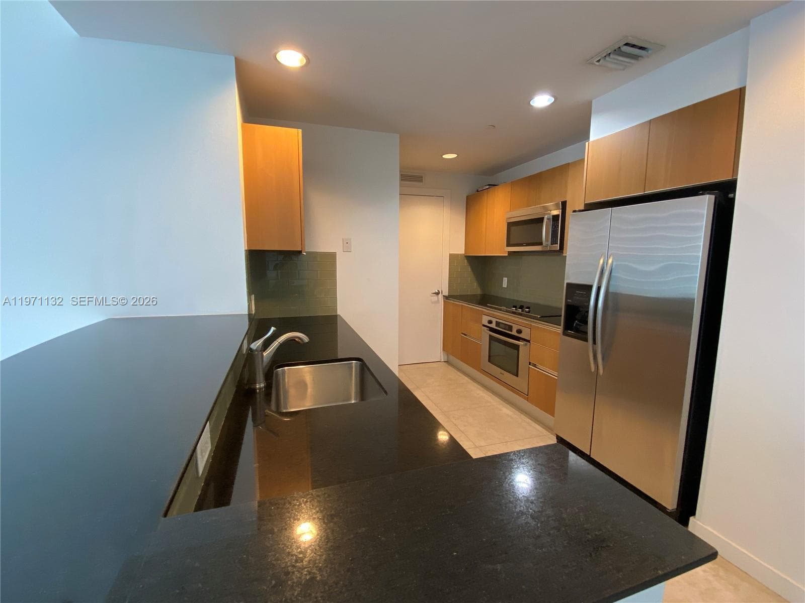 1060 Brickell Ave # 3105, Miami FL 33131 — 9