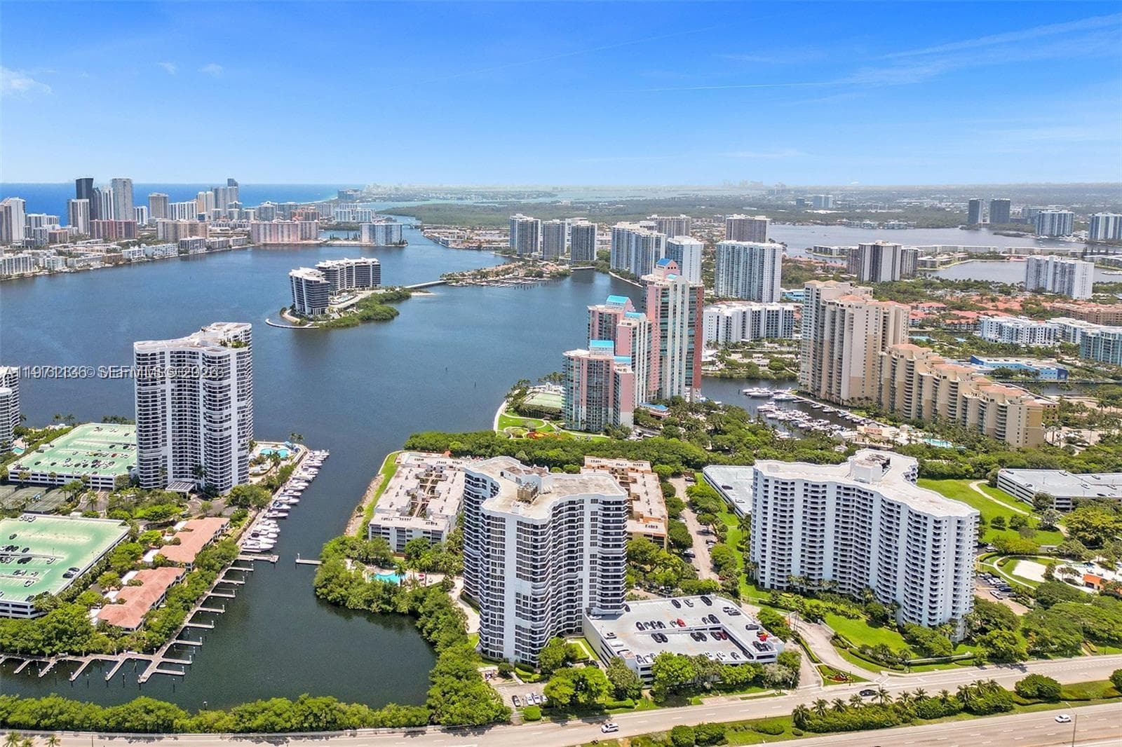 3400 NE 192nd St # 1607, Aventura FL 33180 — 1