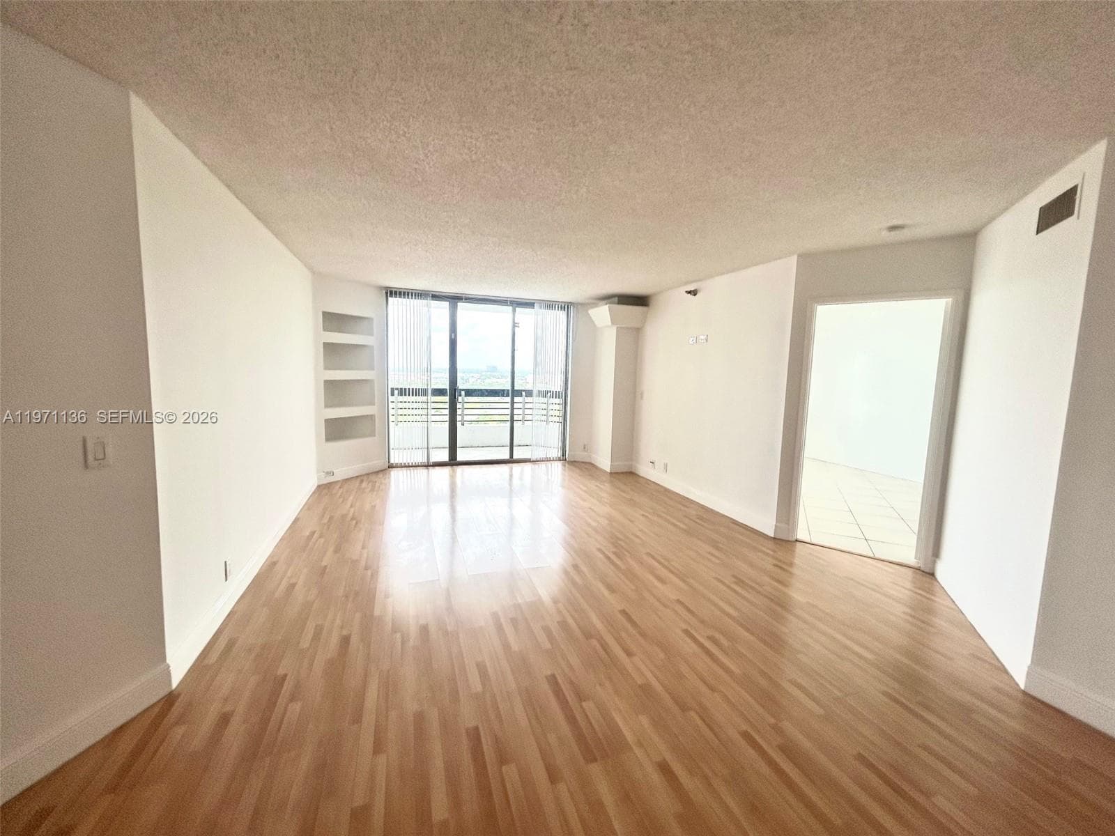 3400 NE 192nd St # 1607, Aventura FL 33180 — 19