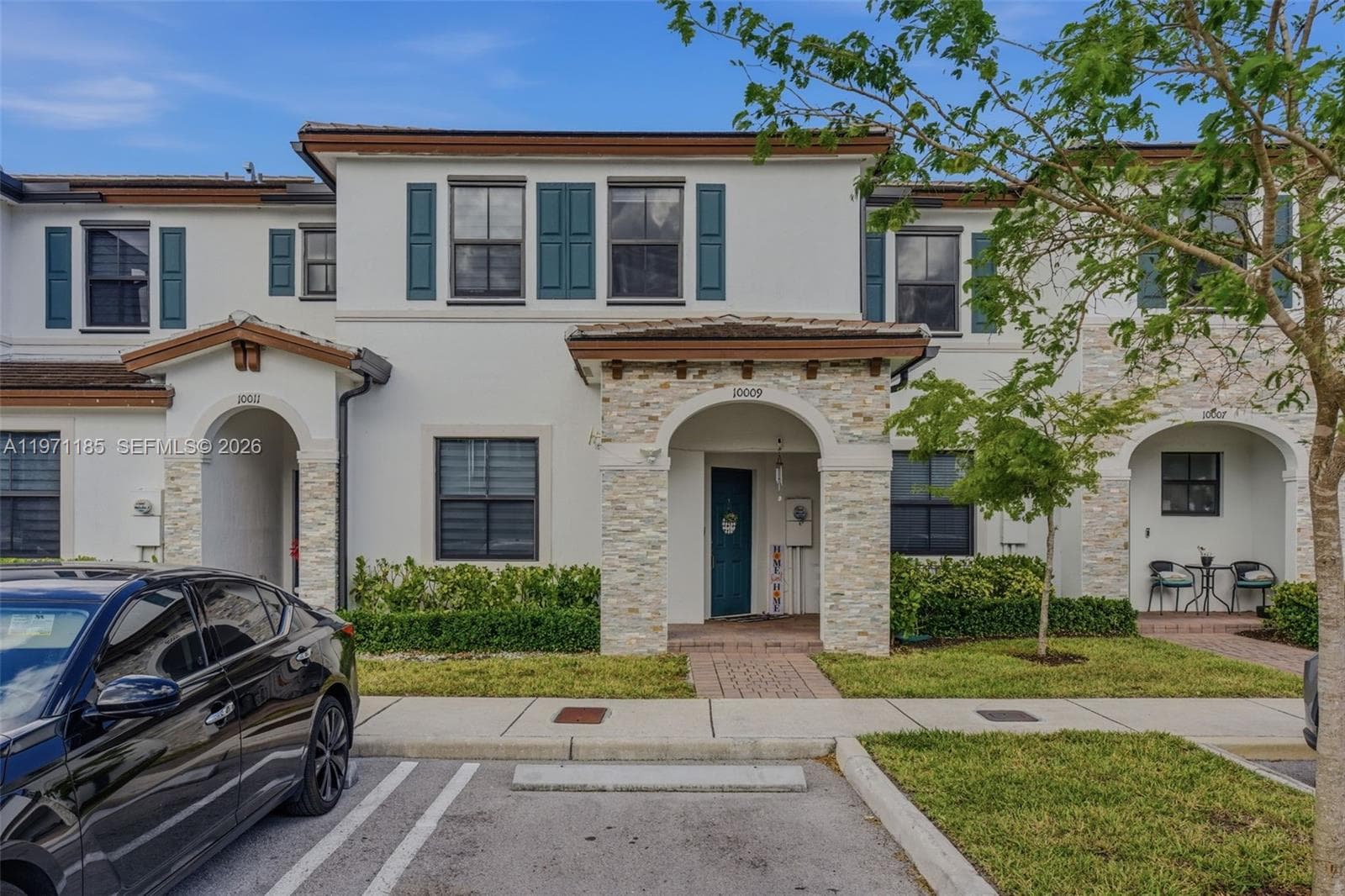 10009 SW 228th Ter, Miami FL 33190 — 2