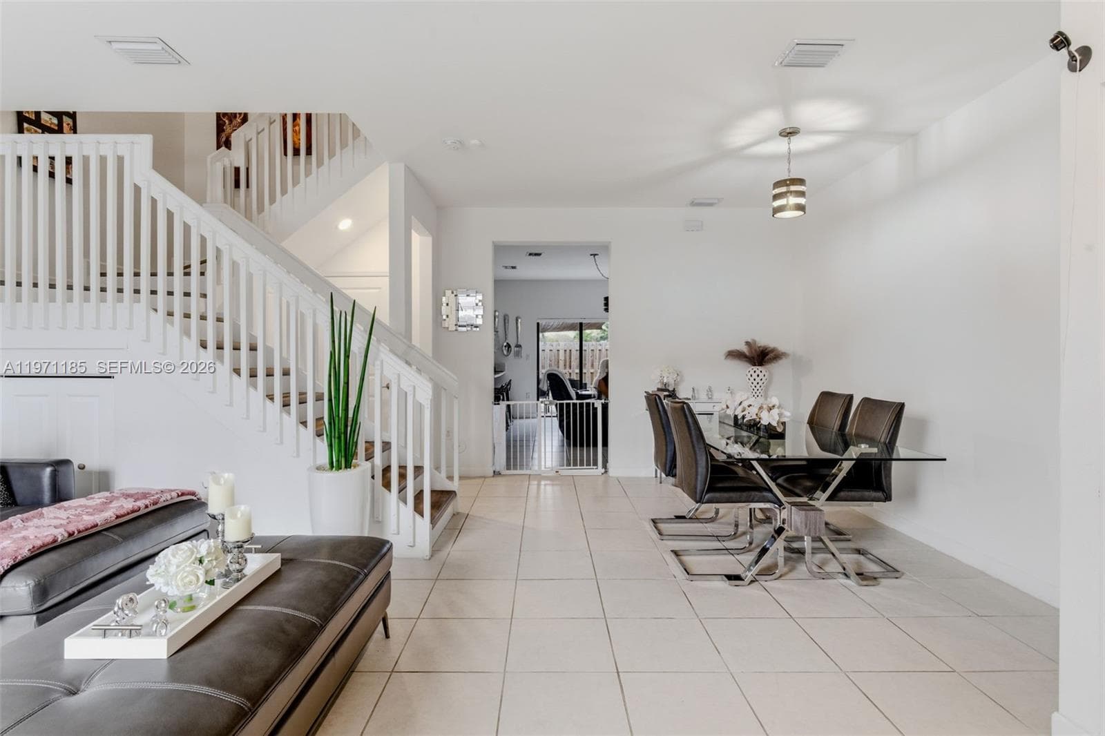 10009 SW 228th Ter, Miami FL 33190 — 8