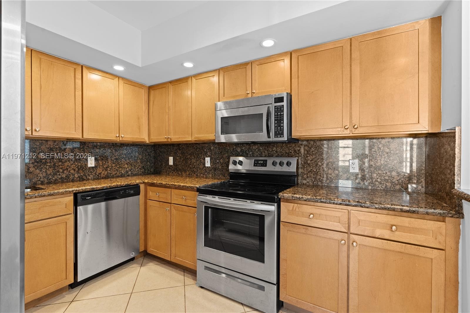 5600 Collins Ave # 16Y, Miami Beach FL 33140 — 10