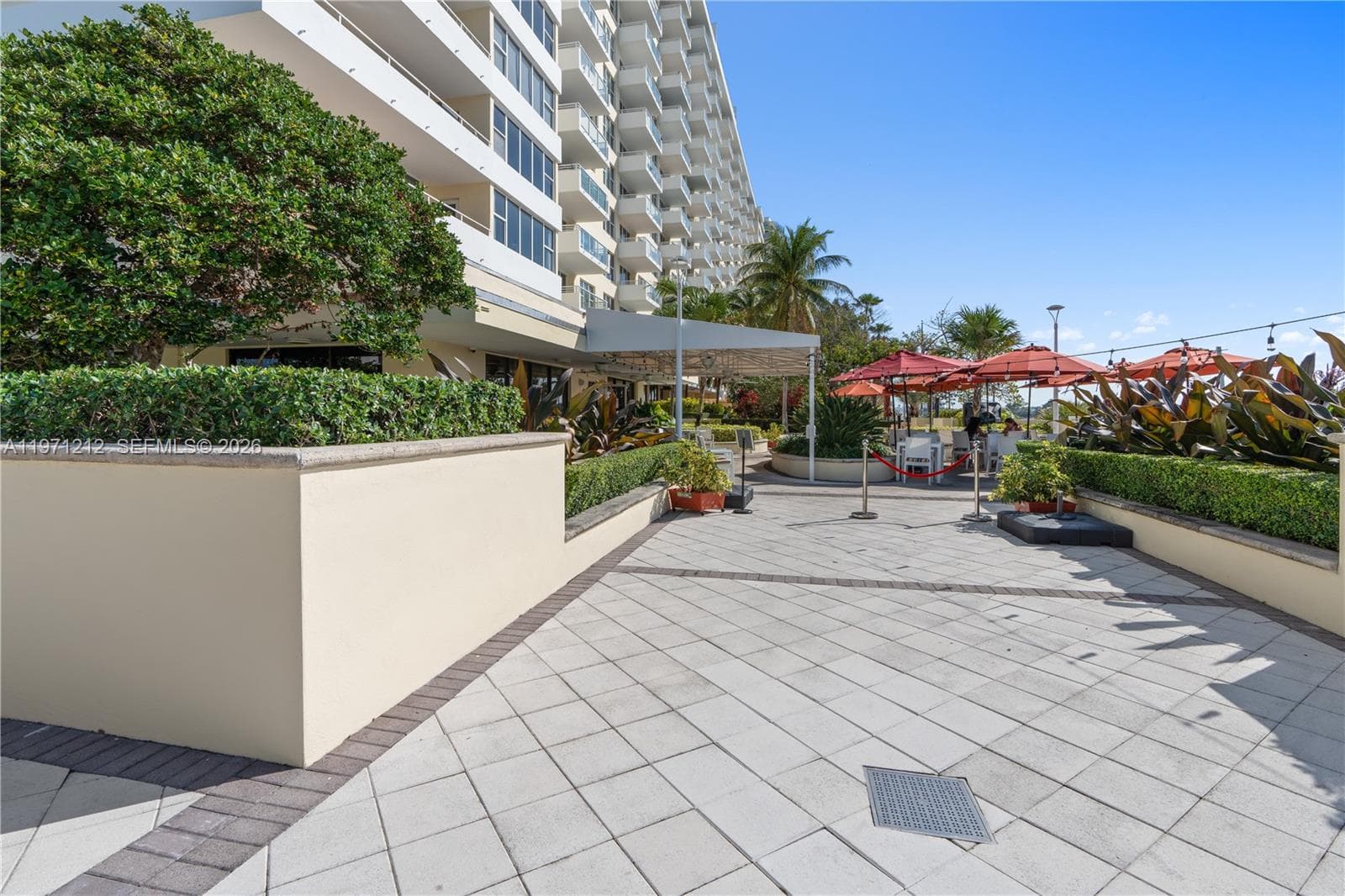 5600 Collins Ave # 16Y, Miami Beach FL 33140 — 33