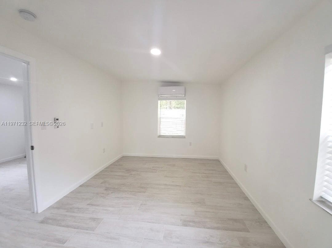 265 NE 116th St, Miami FL 33161 — 38