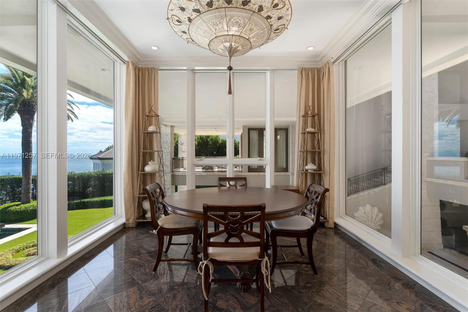 10 Tahiti Beach Island Rd, Coral Gables FL 33143 — 6