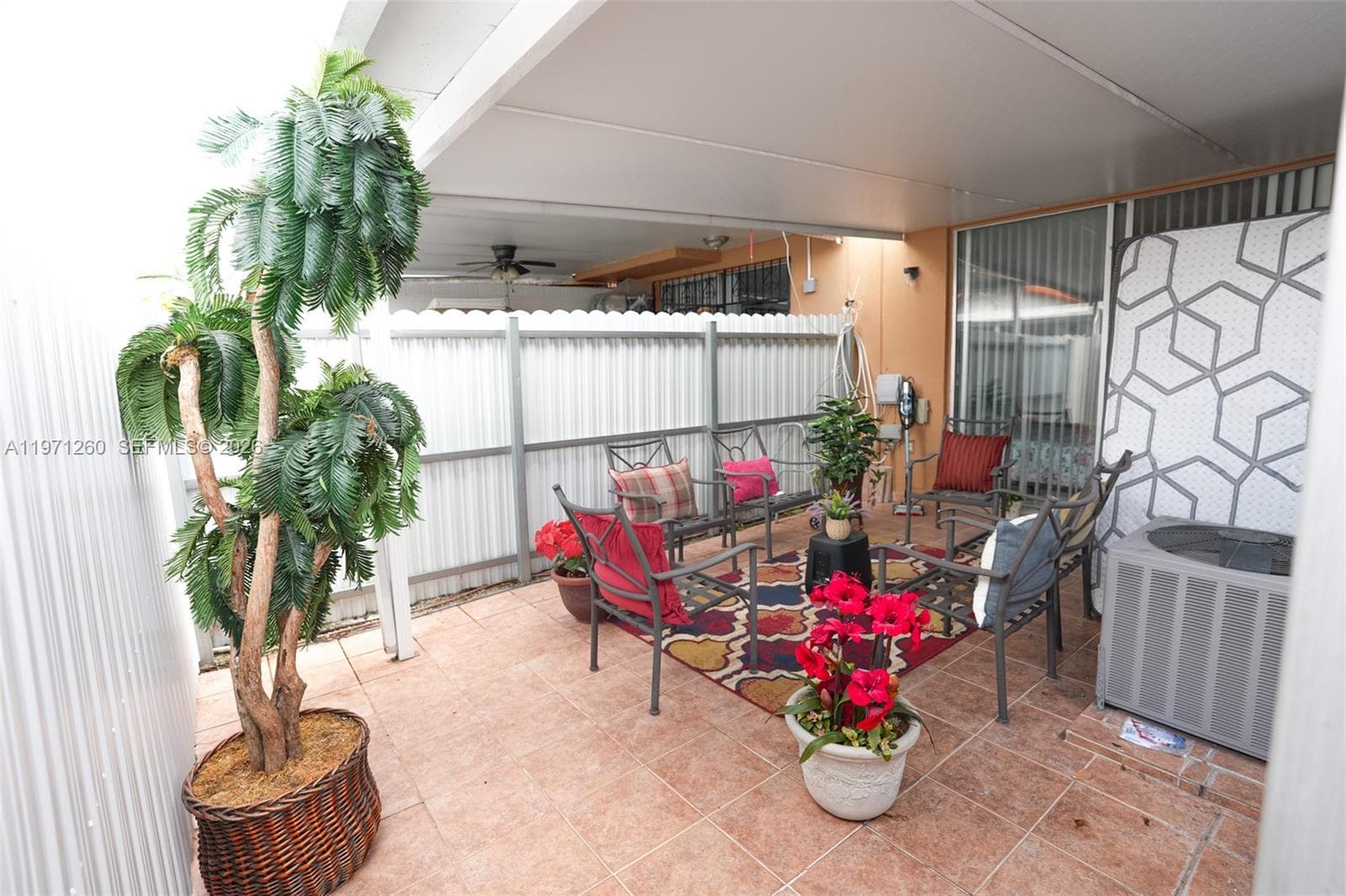 1159 W 40th St # 16, Hialeah FL 33012 — 25