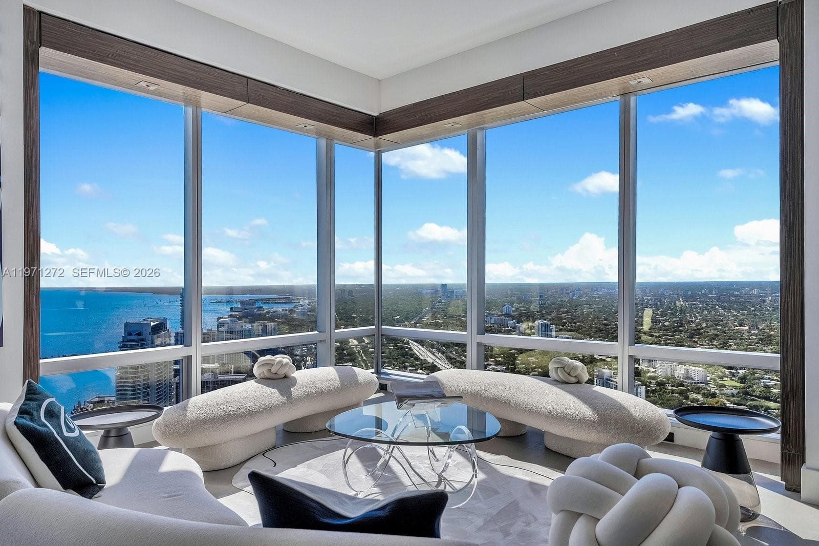 1425 Brickell Ave, Miami FL 33131 — 1
