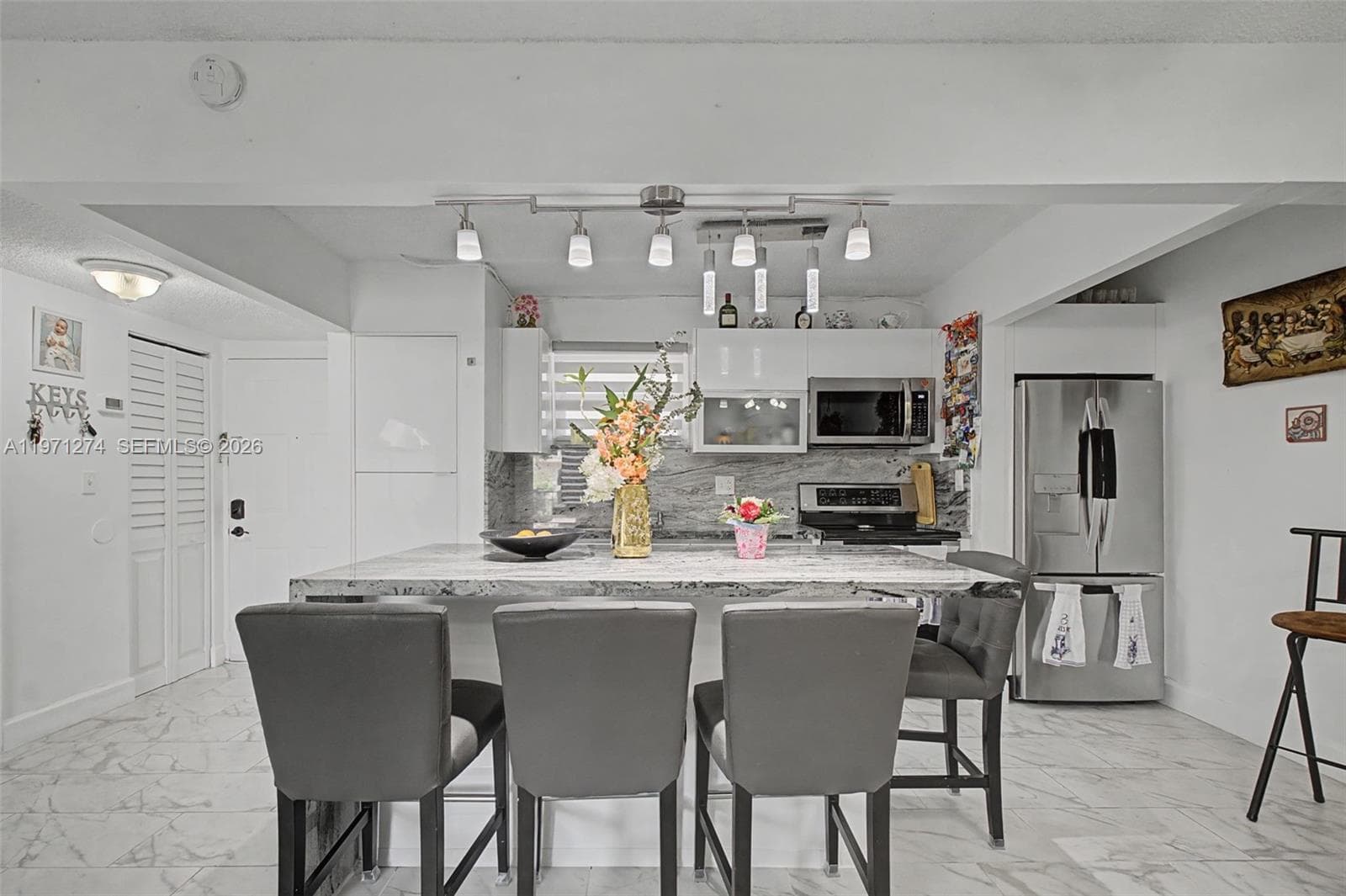 399 NW 72nd Ave # 320, Miami FL 33126 — 5