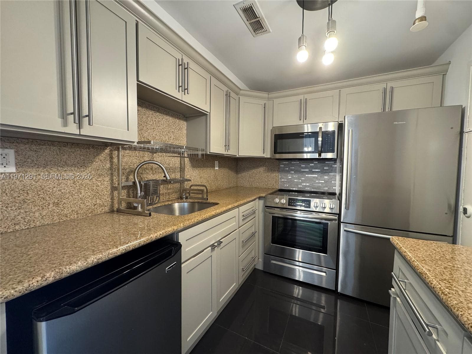 1200 West Ave # 315, Miami Beach FL 33139 — 4