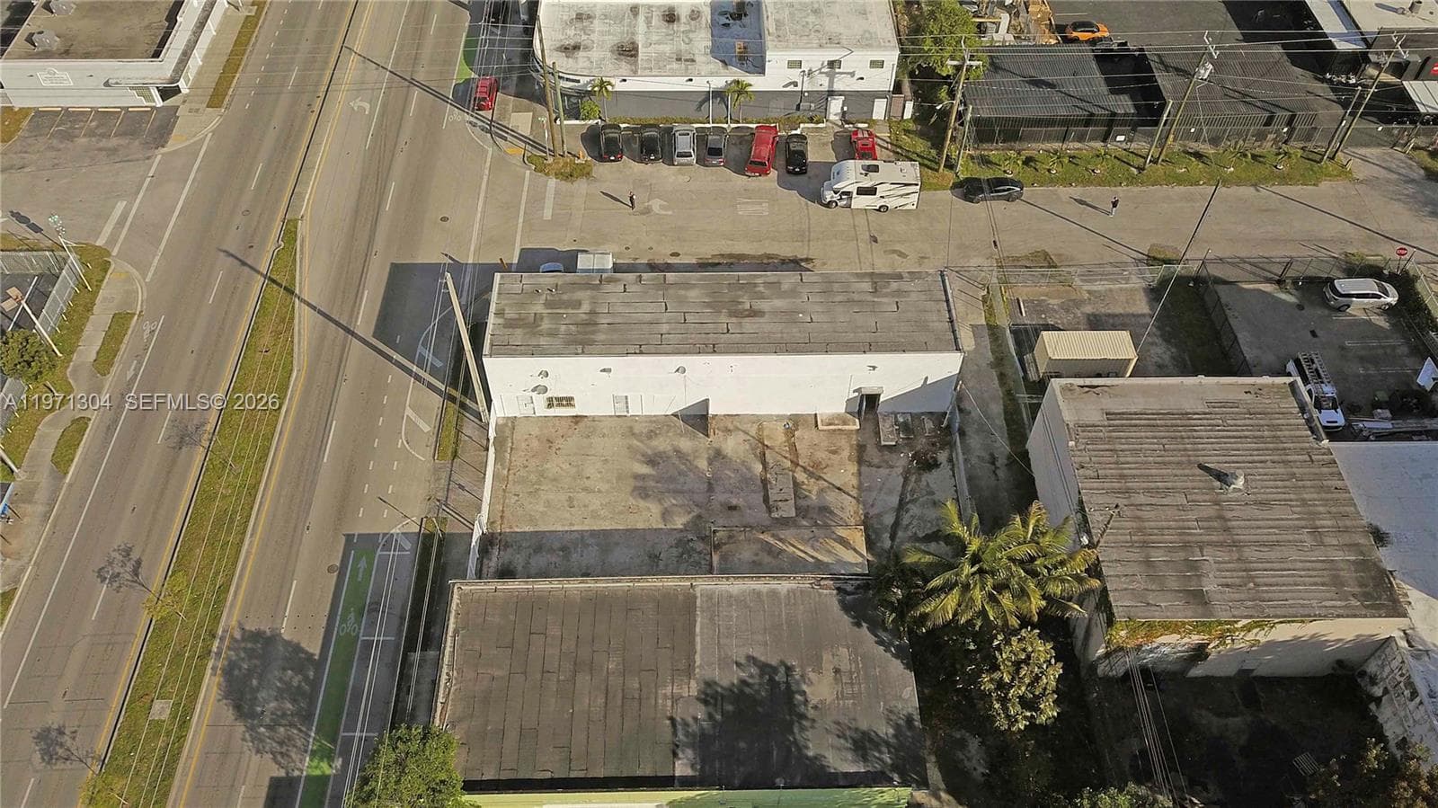 9795 NW 7th Ave, Miami FL 33150 — 19