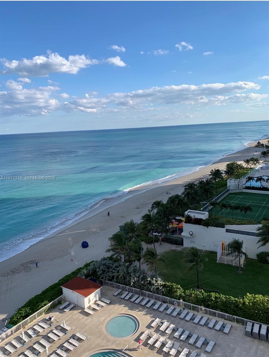 19201 Collins Ave # 1011, Sunny Isles Beach FL 33160 — 2