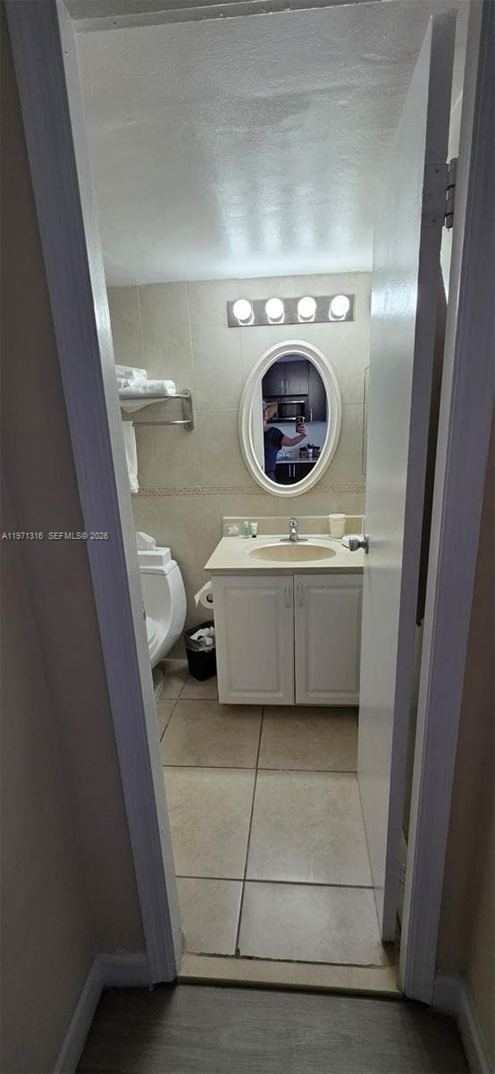 19201 Collins Ave # 1011, Sunny Isles Beach FL 33160 — 7