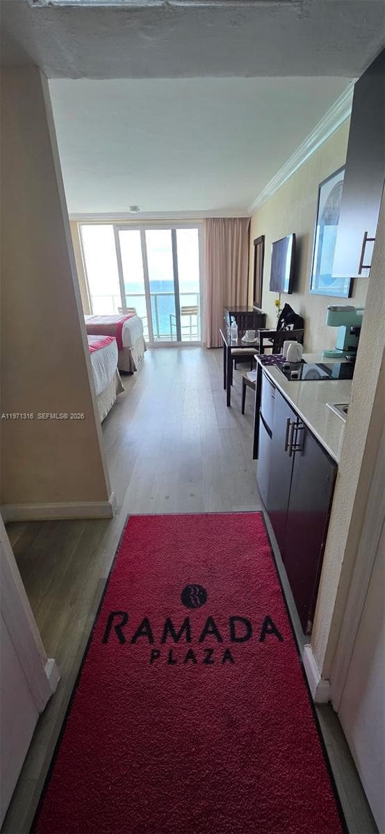 19201 Collins Ave # 1011, Sunny Isles Beach FL 33160 — 10