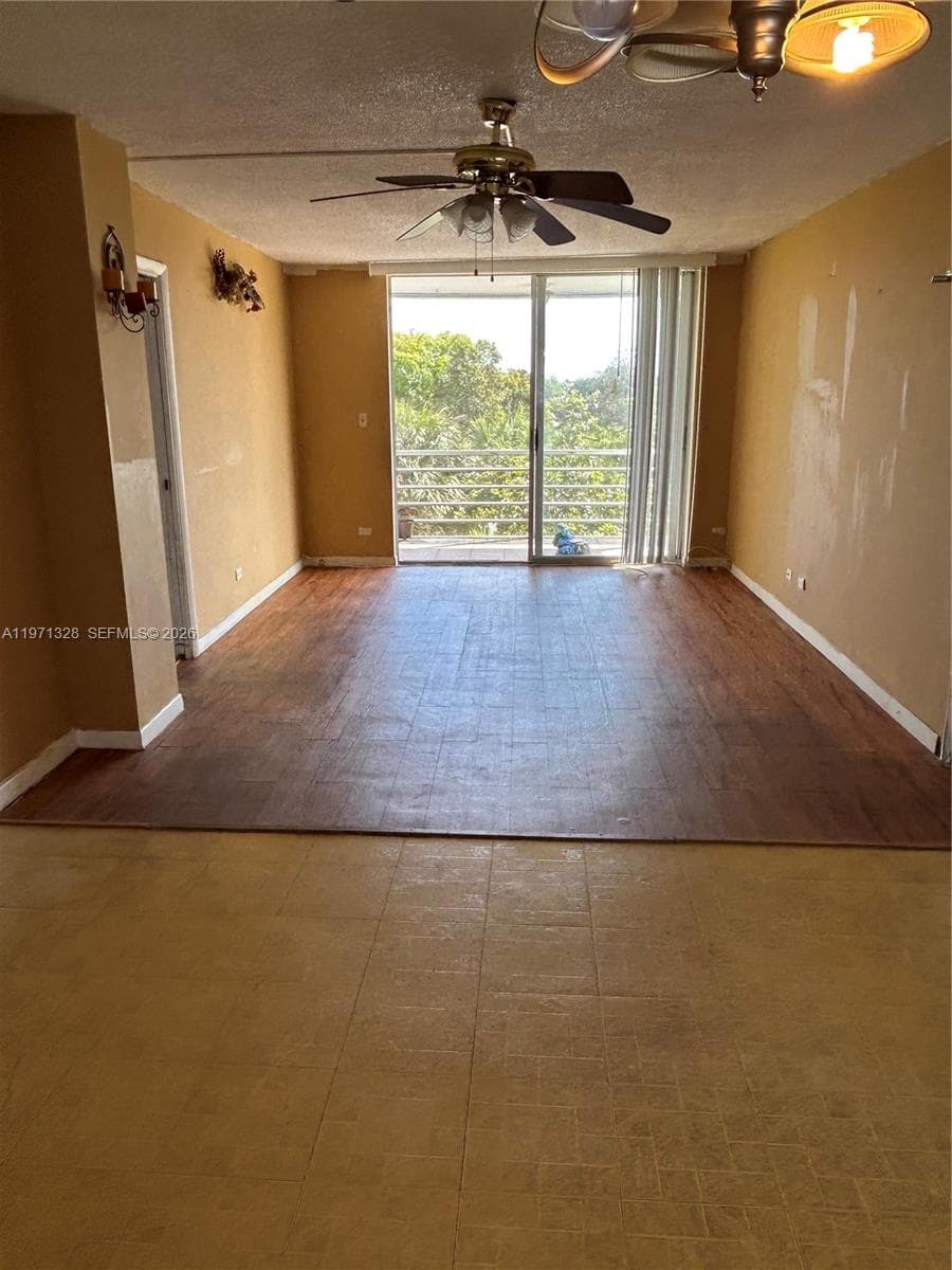 447 NE 195th St # 414, Miami FL 33179 — 6