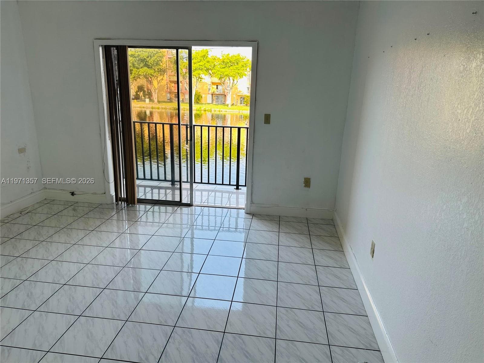 4705 NW 7th St # 7, Miami FL 33126 — 3