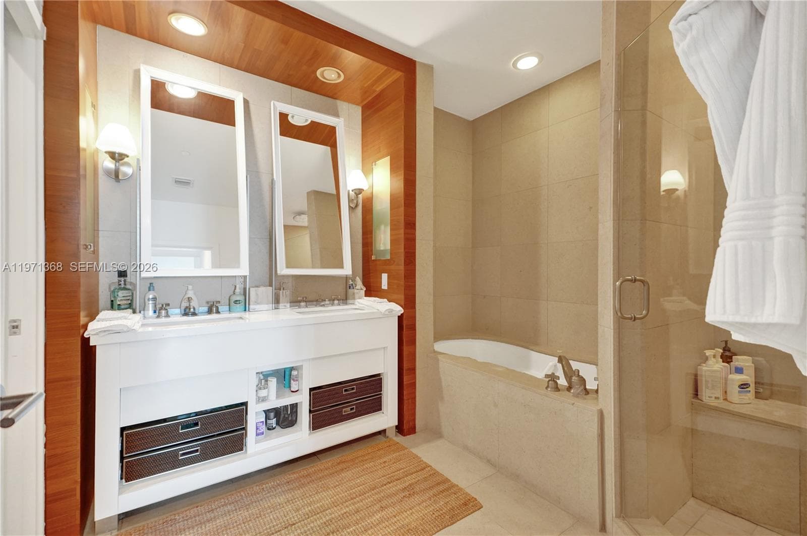 6799 Collins Ave # 201, Miami Beach FL 33141 — 9
