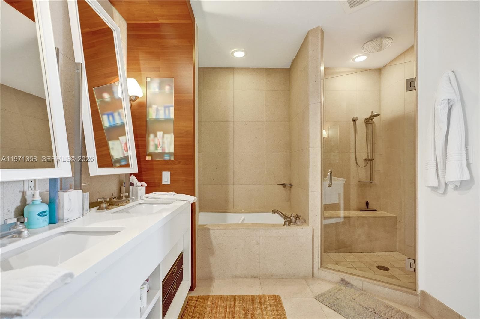 6799 Collins Ave # 201, Miami Beach FL 33141 — 11