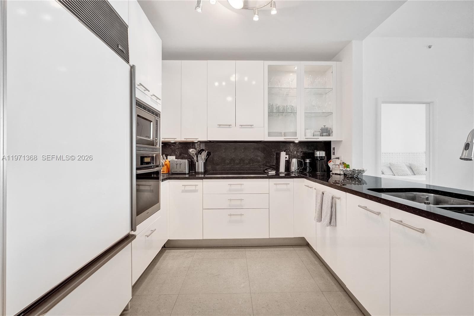 6799 Collins Ave # 201, Miami Beach FL 33141 — 4