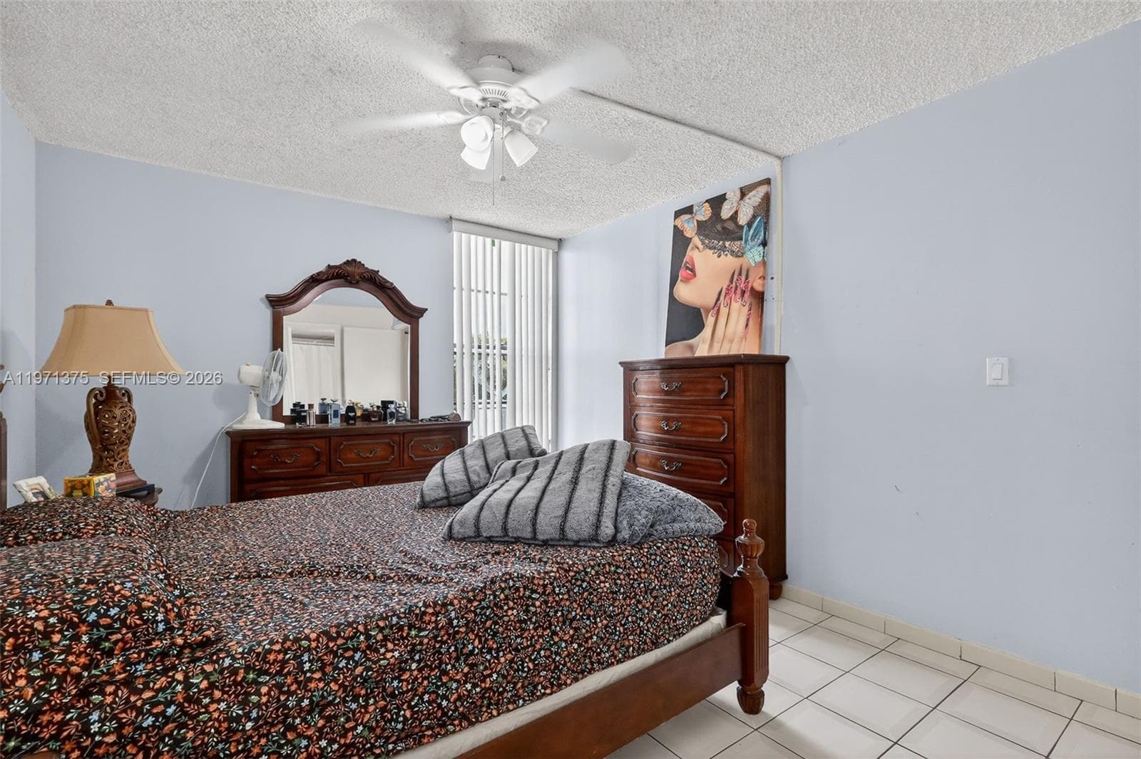 9678 Fontainebleau Blvd # 411, Miami FL 33172 — 23
