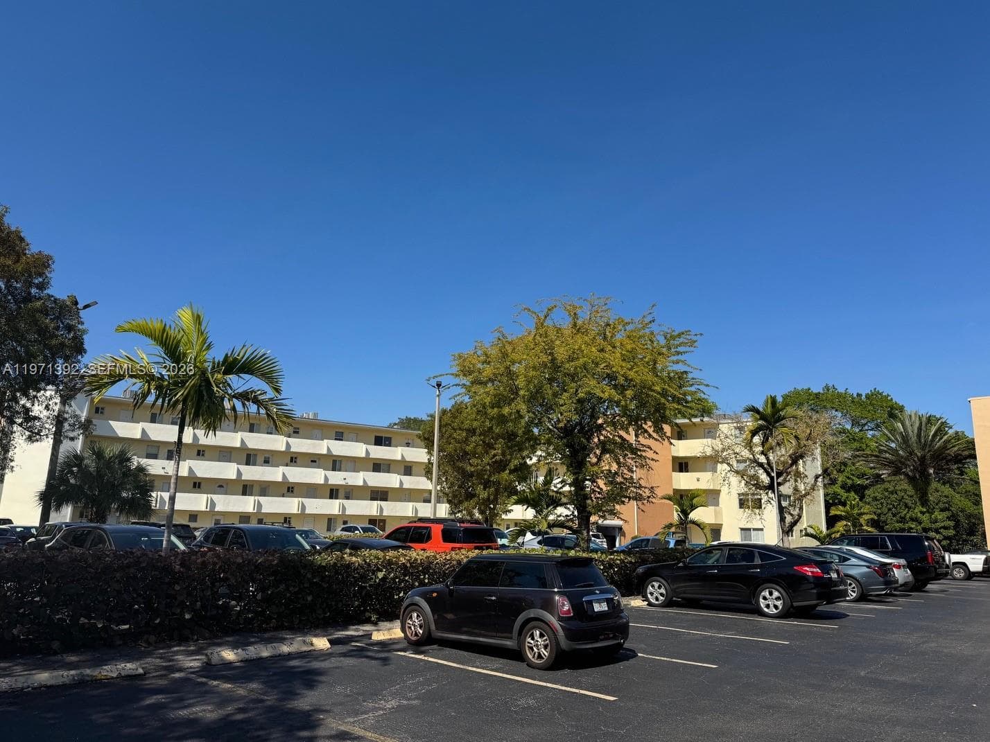 1301 NE 191st St # F405, Miami FL 33179 — 3