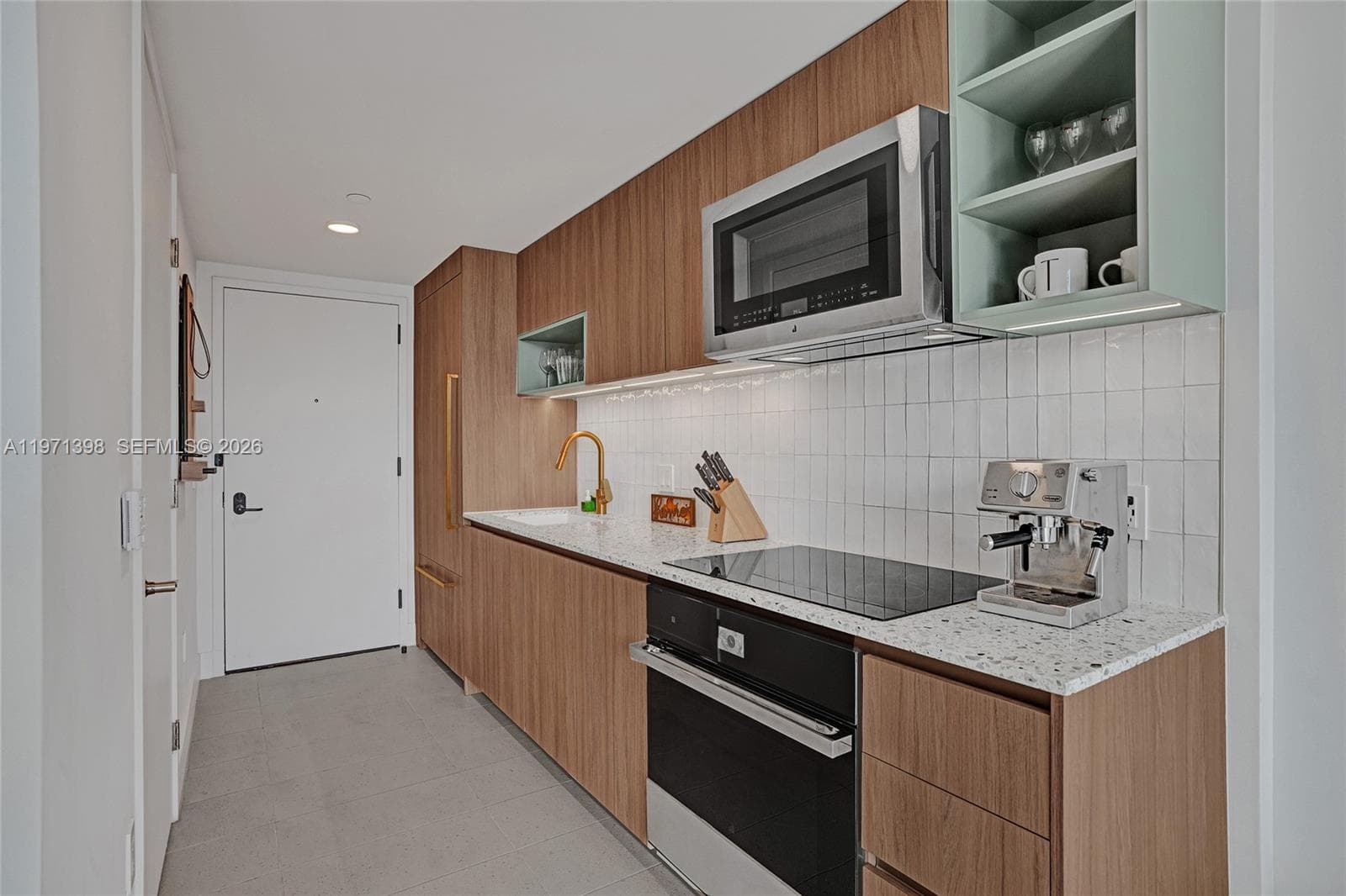 159 NE 6th St # 3214, Miami FL 33132 — 11