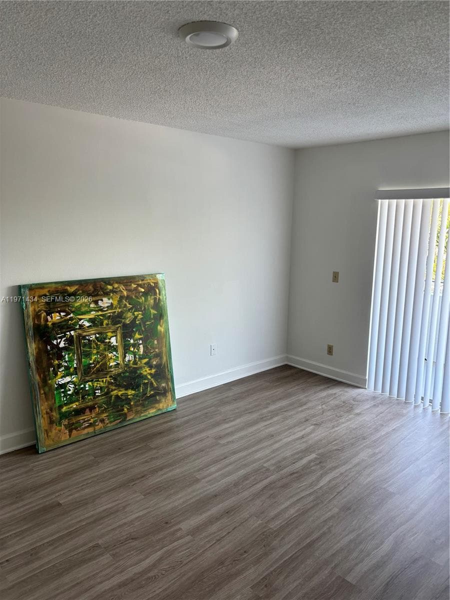 7900 Camino Cir # 308, Miami FL 33143 — 1